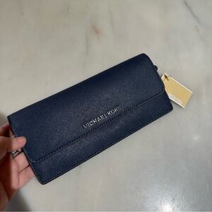 Michael Kors Flat Wallet